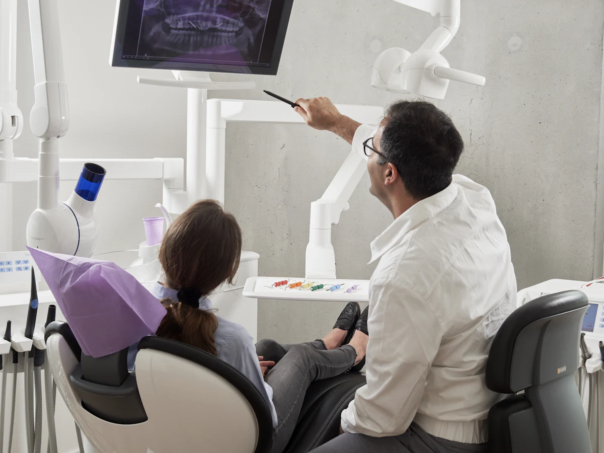 Sapphire Dental Clinic — patient consultation room